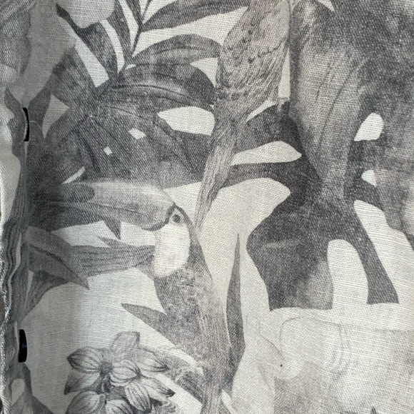 zara Man M size printed shortsleeve shirt / beach w parrots and tropical flowers - Picture 5 of 5